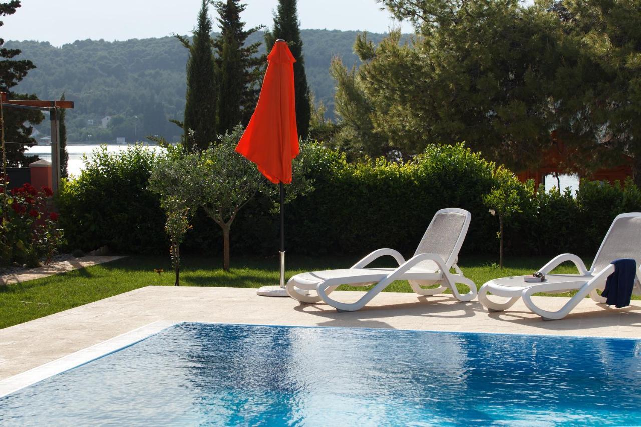 Villa Luna Sutomiscica ภายนอก รูปภาพ